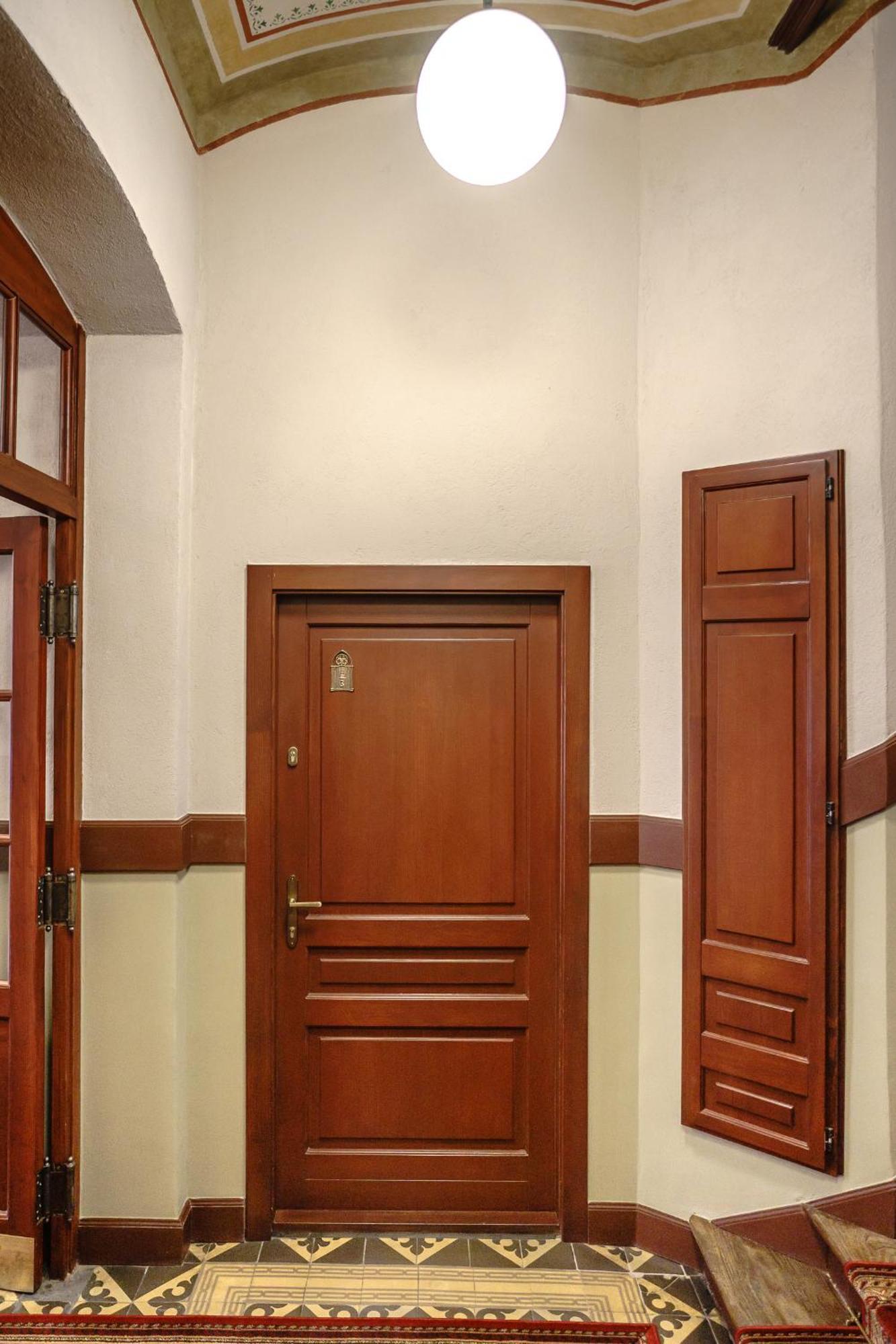 Old Town Ac Apartments Main Raiway Station Krakau Exterior foto